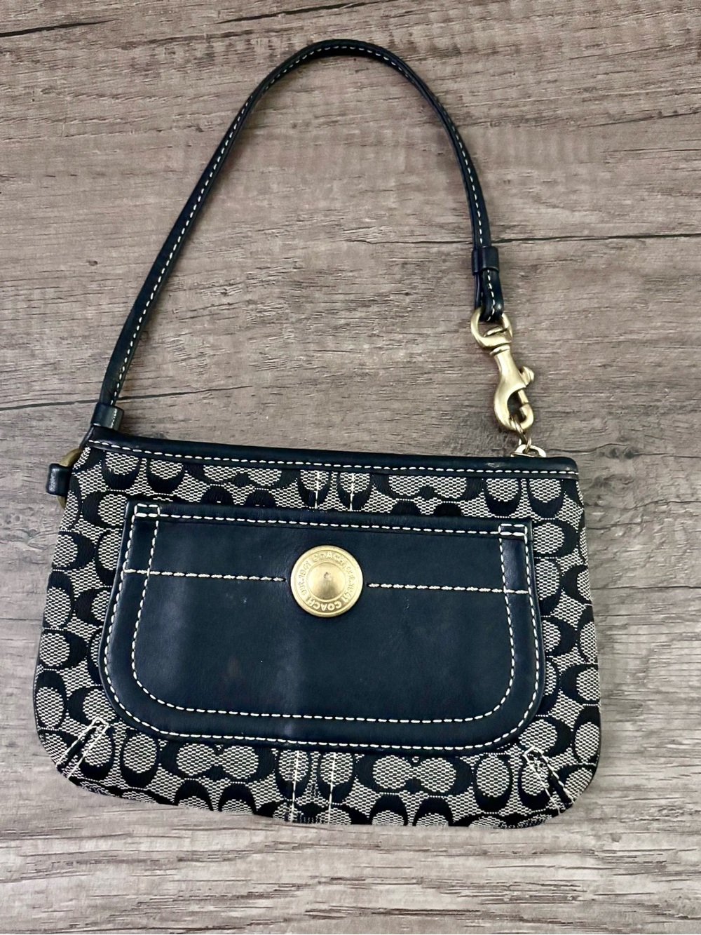 Vintage Y2K Coach signature  wristlet